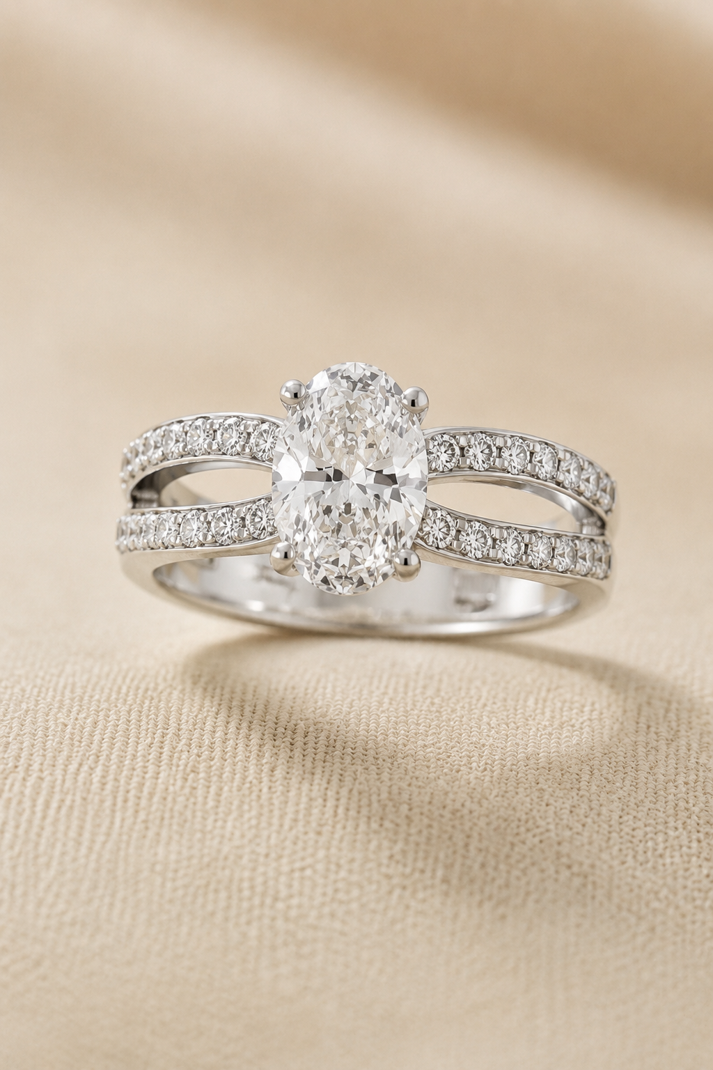 Gold diamond ring